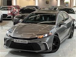 تۆیۆتا کامری